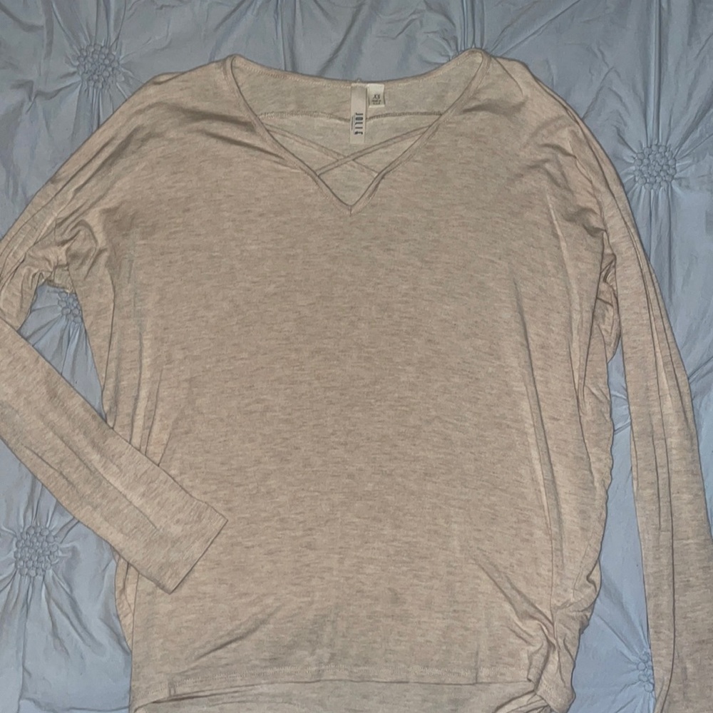 Francesca’s Long Sleeve Top